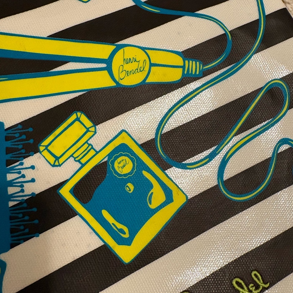 Henri Bendel Trio Neon Art Zip Pouches - Picture 10 of 13